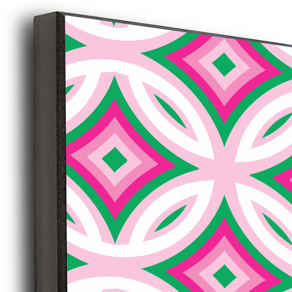 Linked Circles & Diamonds 16x20 Wood Print - Closeup