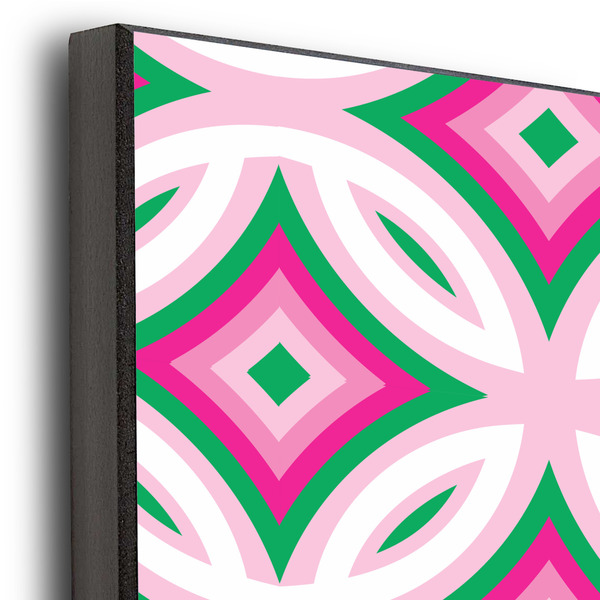 Linked Circles & Diamonds 20x24 Wood Print - Closeup