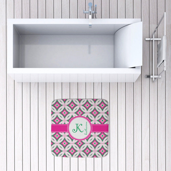 Linked Circles & Diamonds 48x48 Foam Memory Mat - LIFESTYLE