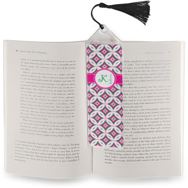 Linked Circles & Diamonds Bookmark with tassel - In book