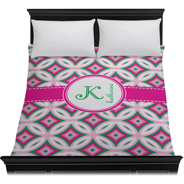 Linked Circles & Diamonds Duvet Cover - Queen - On Bed - No Prop