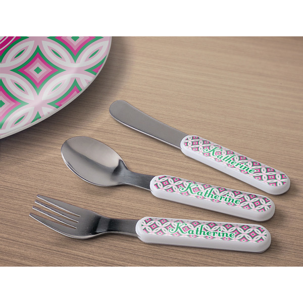 Linked Circles & Diamonds Kids Flatware w/ Plate