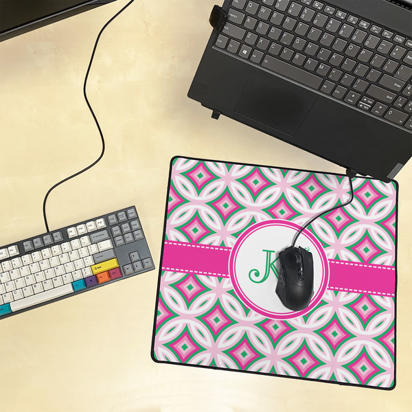 Linked Circles & Diamonds Medium Gaming Mats - LIFESTYLE