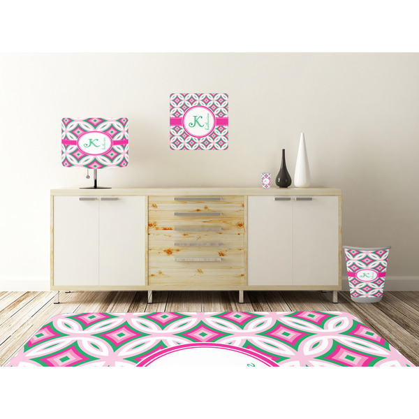 Linked Circles & Diamonds Square Wall Decal Wooden Desk