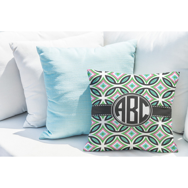 Geometric Circles Decorative Pillow Case - LIFESTYLE 2