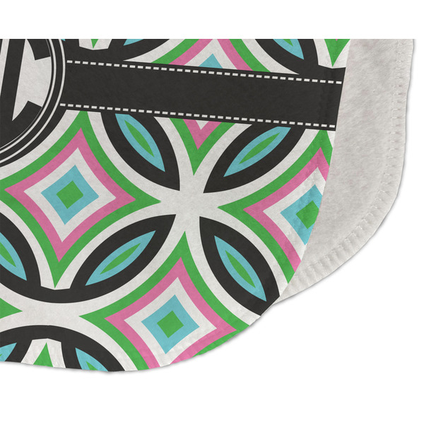 Geometric Circles Old Burp Detail