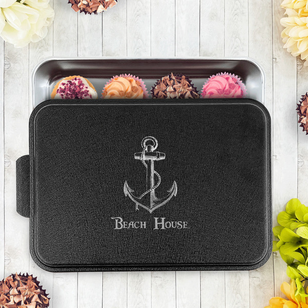 Chic Beach House Aluminum Baking Pan - Black Lid - LIFESTYLE