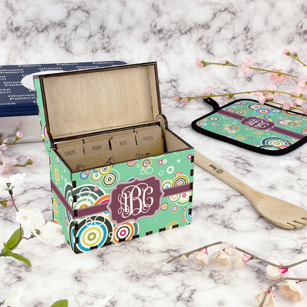 Colored Circles Recipe Box - Full Color - In Context