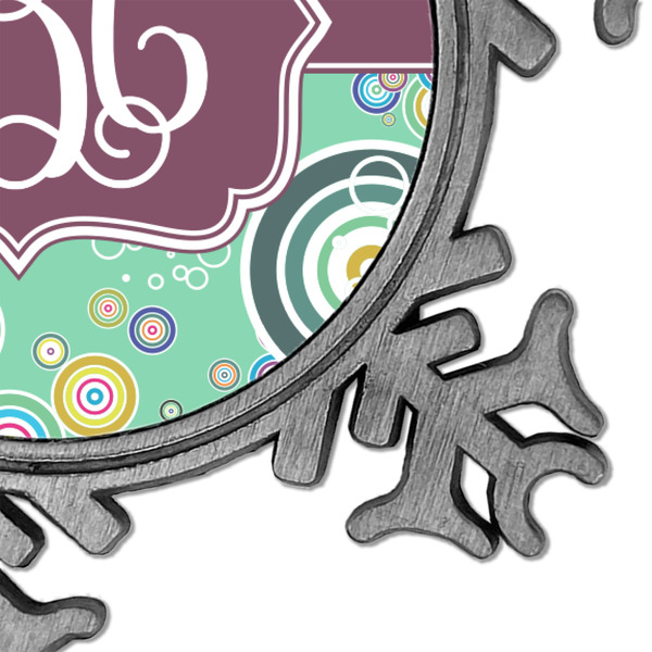 Colored Circles Vintage Snowflake - Detail