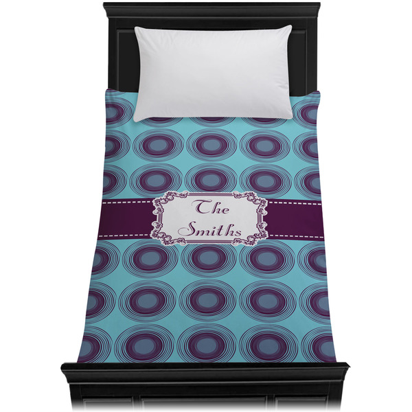 Concentric Circles Duvet Cover - Twin - On Bed - No Prop