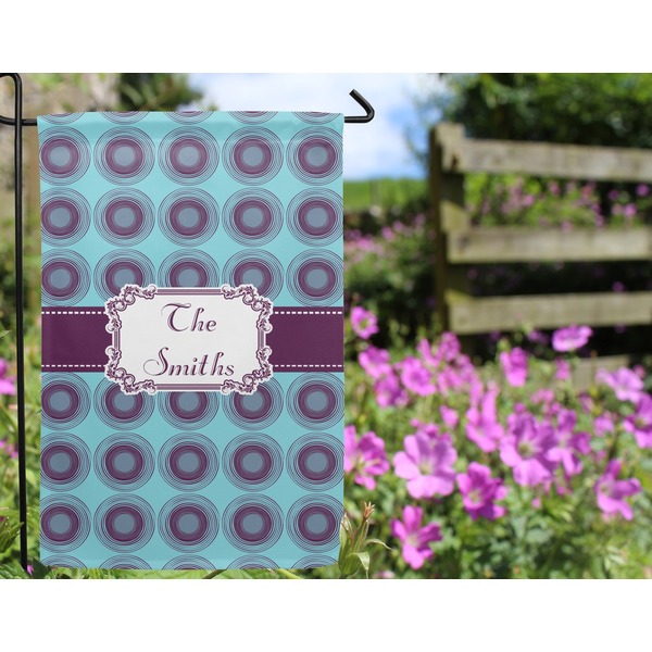 Concentric Circles Garden Flag - Outside In Flowers