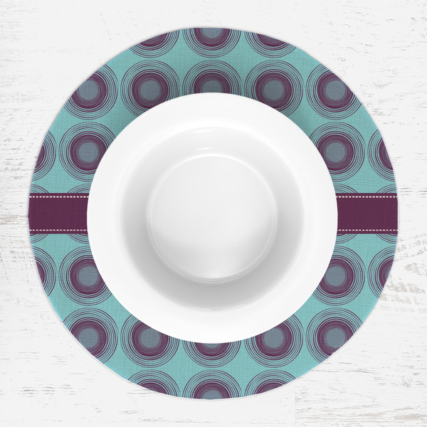 Concentric Circles Round Linen Placemats - LIFESTYLE (single)
