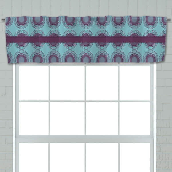 Concentric Circles Valance - Closeup on window