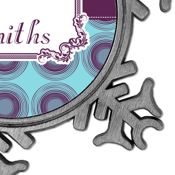 Concentric Circles Vintage Snowflake - Detail