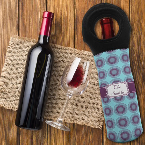 Concentric Circles Wine Tote Bag - FLATLAY