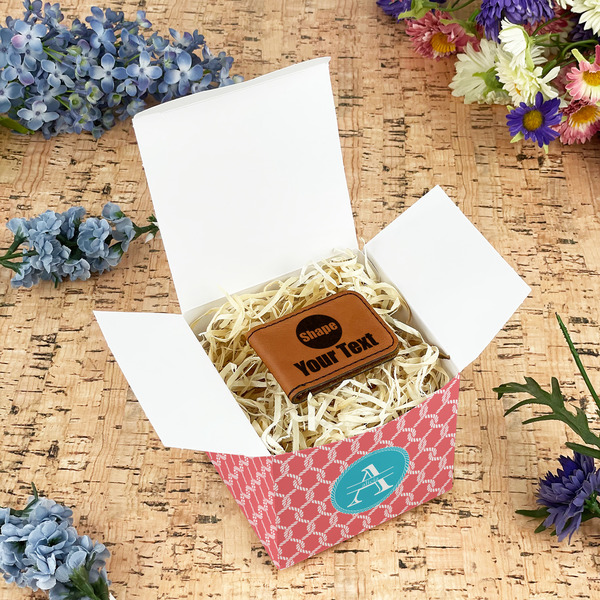 Linked Rope Cubic Gift Box - In Context