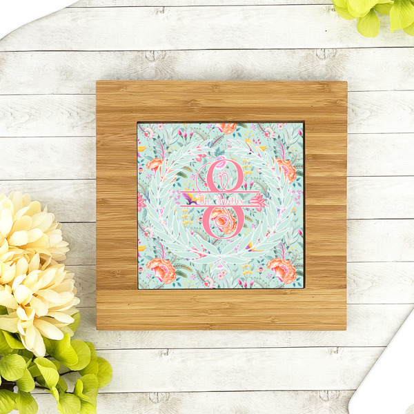 Exquisite Chintz Bamboo Trivet with 6" Tile - LIFESTYLE