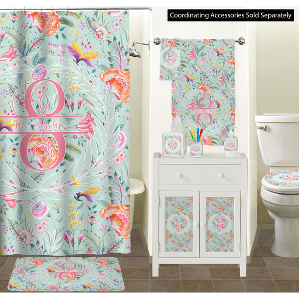 Exquisite Chintz Bathroom Scene