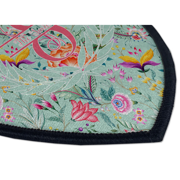 Exquisite Chintz Iron on Shield 3 Detail