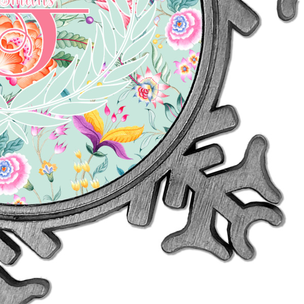 Exquisite Chintz Vintage Snowflake - Detail