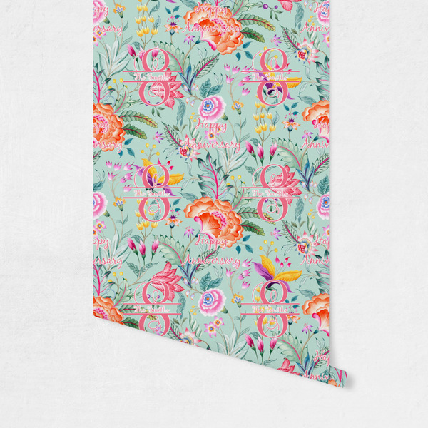 Exquisite Chintz Wallpaper on Wall