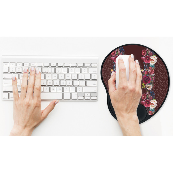 Boho Mouse Pad with Wrist Rest - LIFESYTLE 2 (in use)