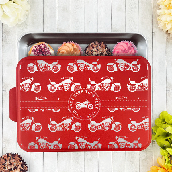 Motorcycle Aluminum Baking Pan - Red Lid - LIFESTYLE