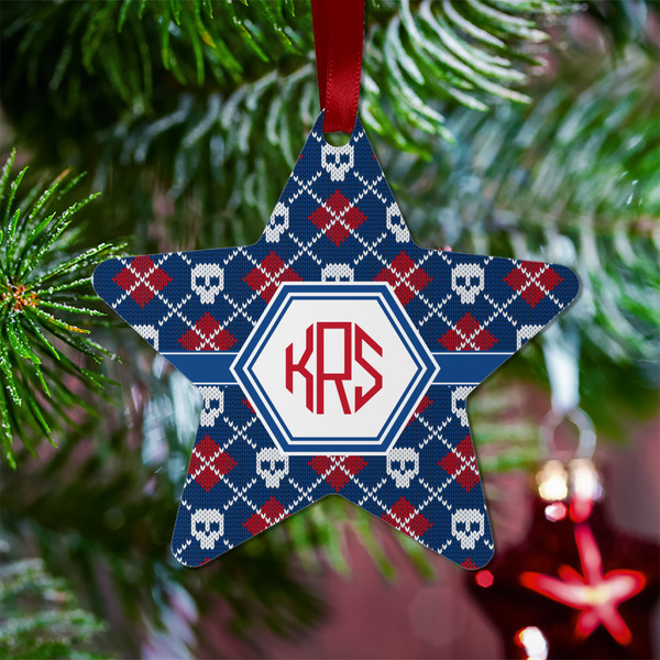 Knitted Argyle & Skulls Metal Star Ornament - Lifestyle