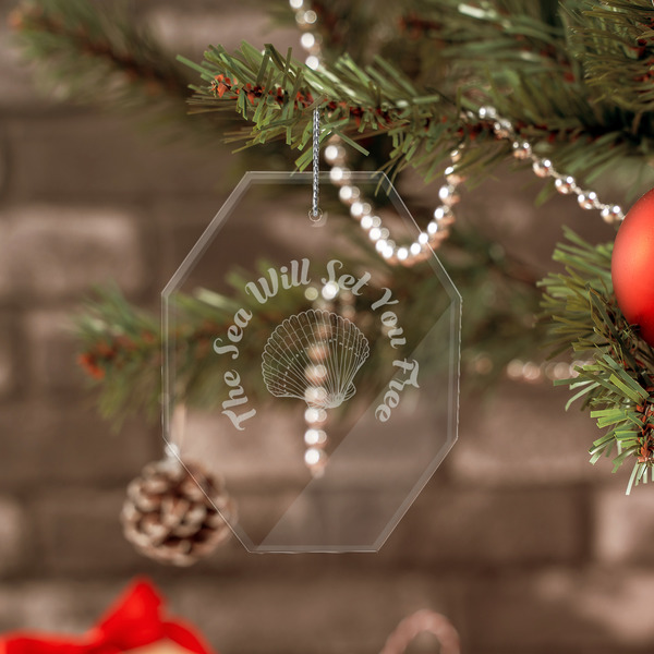 Sea Shells Engraved Glass Ornaments - Octagon (Lifestyle)