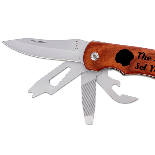 Sea Shells Multi-tool - DETAIL (knife end)