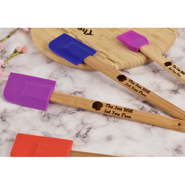 Sea Shells Silicone Spatula - Purple - Lifestyle