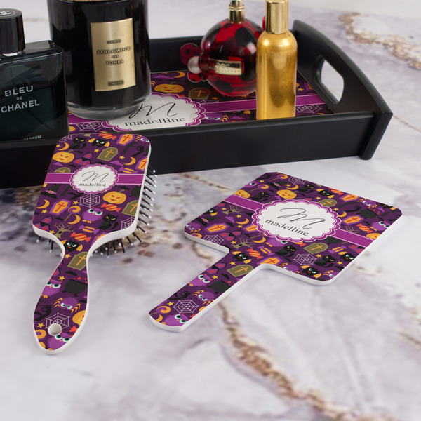 Halloween Hair Brush and Hand Mirror - Bathroom Scene