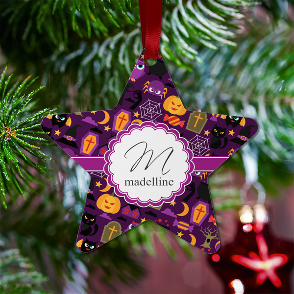 Halloween Metal Star Ornament - Lifestyle
