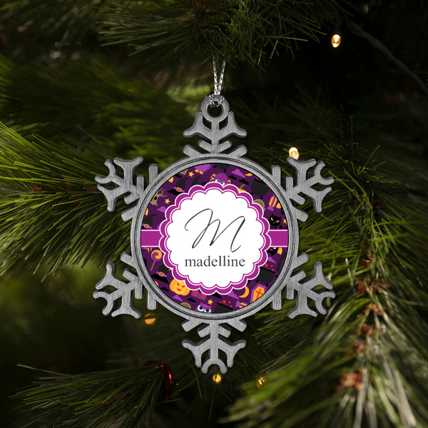 Halloween Vintage Snowflake - (LIFESTYLE)