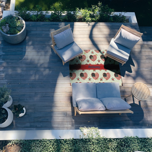 Americana 4'x6' Patio Rug - In context