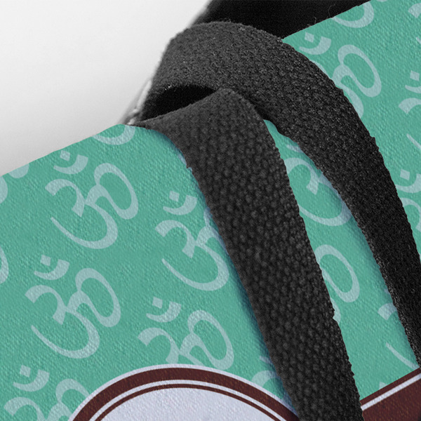 Om Closeup of Tote w/Black Handles