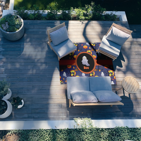 Halloween Night 5'x7' Patio Rug - In context