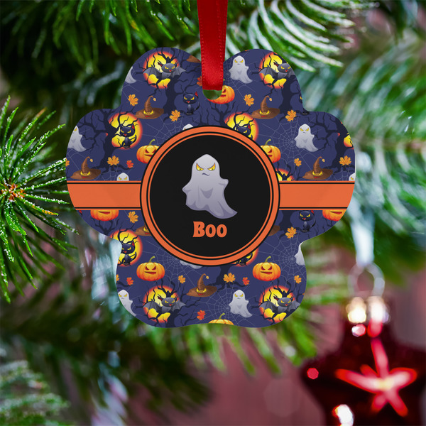 Halloween Night Metal Paw Ornament - Lifestyle