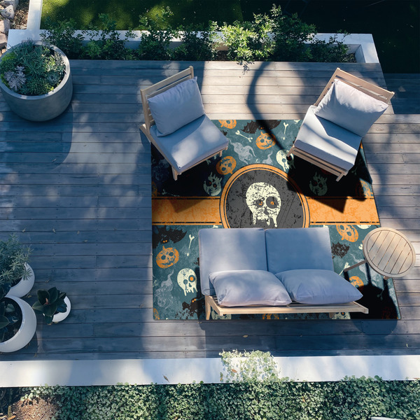 Vintage / Grunge Halloween 8'x10' Patio Rug - In context