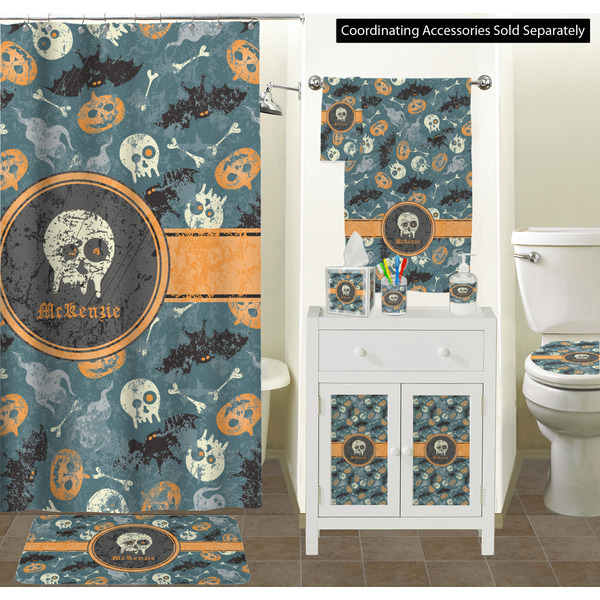 Vintage / Grunge Halloween Bathroom Scene