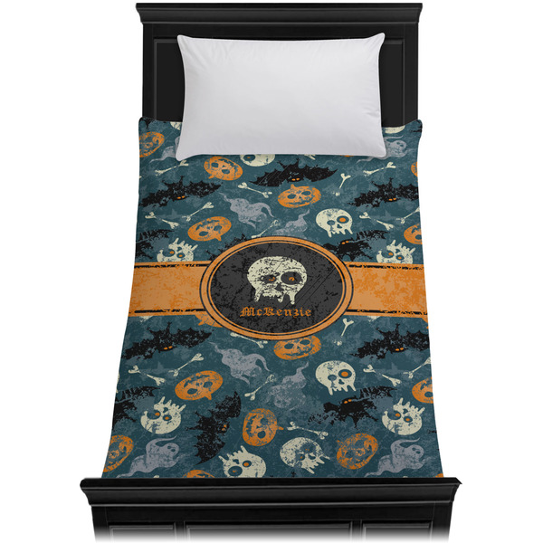 Vintage / Grunge Halloween Duvet Cover - Twin - On Bed - No Prop