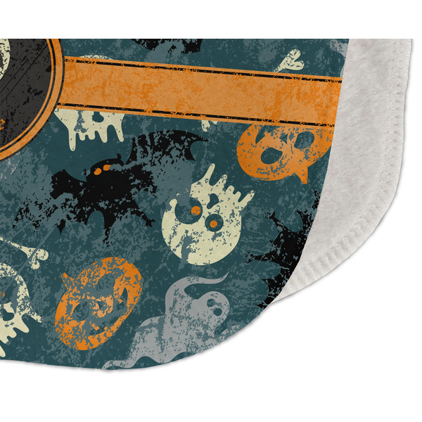 Vintage / Grunge Halloween Old Burp Detail