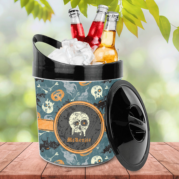 Vintage / Grunge Halloween Plastic Ice Bucket - LIFESTYLE