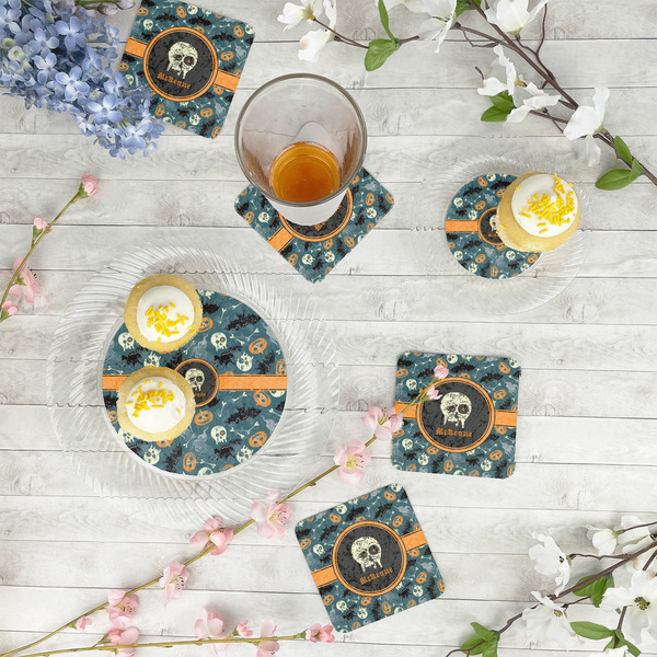 Vintage / Grunge Halloween Plastic Party Appetizer & Dessert Plates - In Context