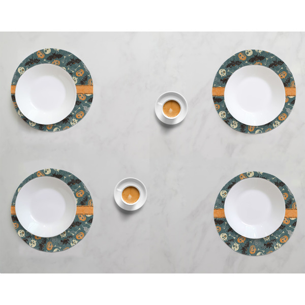 Vintage / Grunge Halloween Round Linen Placemats - LIFESTYLE (set of 4)