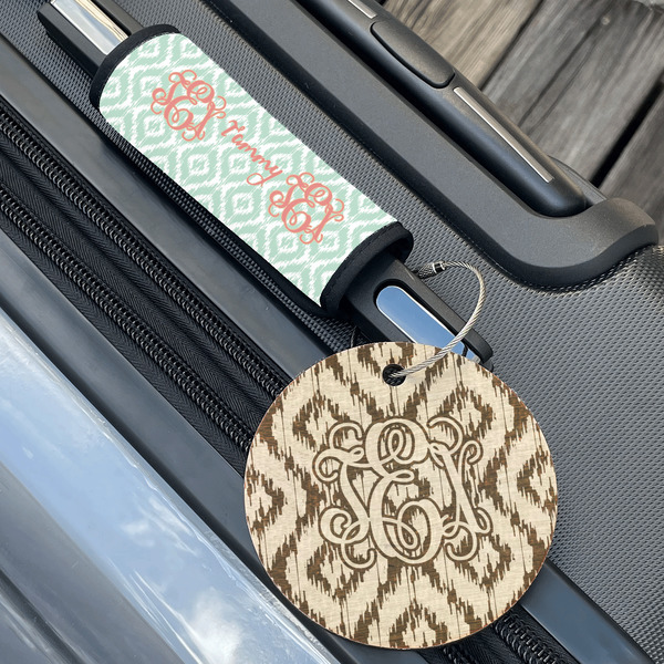 Monogram Wood Luggage Tags - Round - Lifestyle
