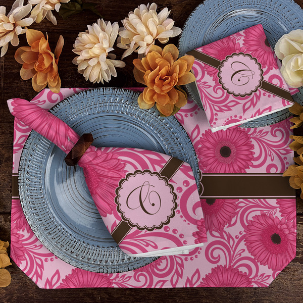 Gerbera Daisy Dining Set