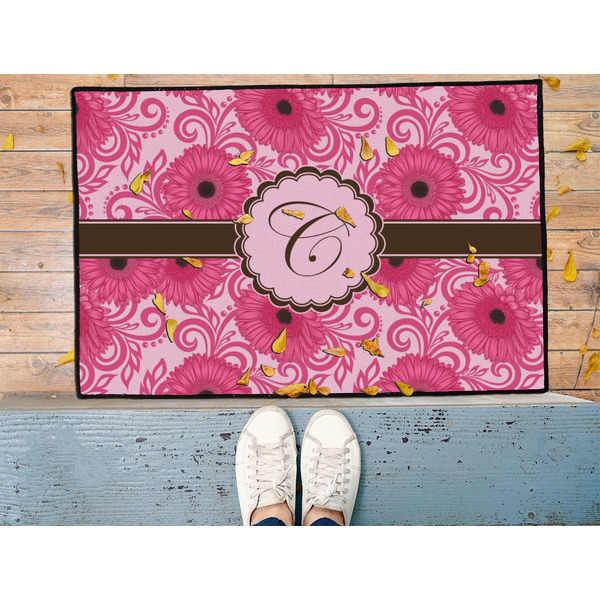 Gerbera Daisy Door Mat - LIFESTYLE (Med)