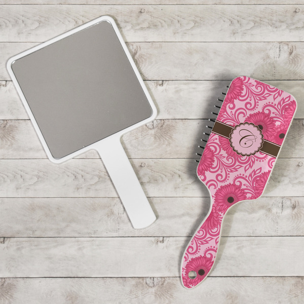 Gerbera Daisy Hair Brush - In Context