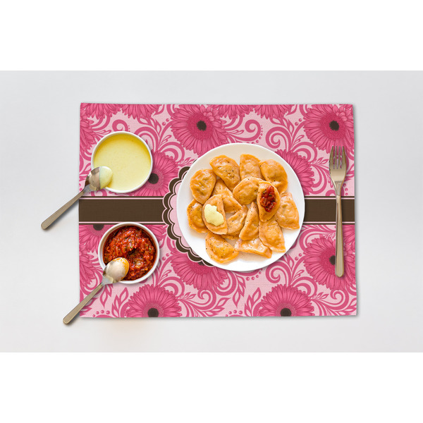 Gerbera Daisy Linen Placemat - Lifestyle (single)